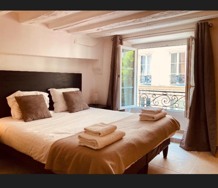 Rivoli Vieille Du Temple With Ac Apartment Paris Room photo